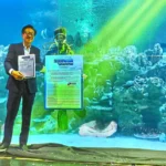 Aquawalk debuted on the ACE Market below its IPO price but sees strong investor oversubscription. Funds will fuel expansion in Sabah and Indonesia.