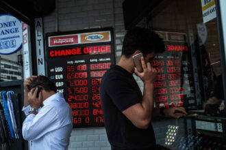 Investment Risks Associated with Currency Devaluation in Emerging SEA Economies