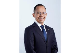 The EPF promoted Mohamad Hafiz Kassim to CIO and named Ahmad Rizal Omar as the new CFO, strengthening the pension fund's investment strategy and financial governance.