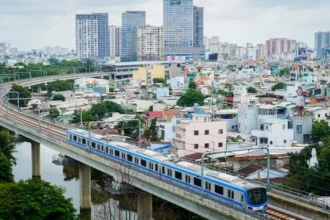 HCMC proposes five new metro lines to link Long Thanh Airport and industrial hubs, driving regional growth and modernizing the urban railway network by 2035.