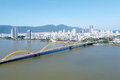 Vietnam accelerates the development of a world class IFC in HCMC and Danang, focusing on legal frameworks, human capital, and international financial standards.