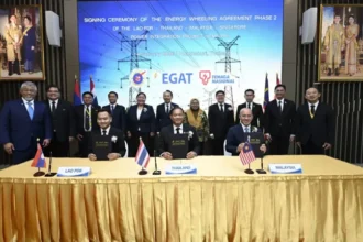 The energy wheeling agreement phase 2 between TNB, EDL, and EGAT boosts the Asean Power Grid, enabling cross-border renewable energy trade of up to 200 megawatts.