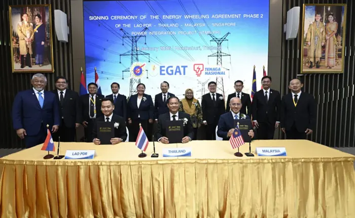 The energy wheeling agreement phase 2 between TNB, EDL, and EGAT boosts the Asean Power Grid, enabling cross-border renewable energy trade of up to 200 megawatts.