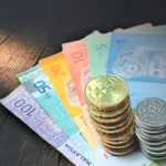 The Malaysian Ringgit is expected to trade in a narrow range as investors await the BNM policy meeting. Domestic growth and low inflation support market stability.