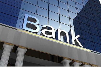 Each Vietnamese Bank moving to the HSX in 2026 aims to boost transparency and capital. This shift enhances liquidity and attracts global institutional investors.