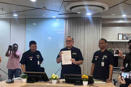 Agrinas defends the import of 105,000 Indian vehicles for national logistics, citing local production gaps and the need for cost-effective supply chain solutions.