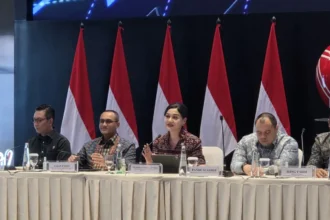 OJK outlines eight major reforms for the Indonesia capital market, including a 15% minimum free-float requirement and stricter governance to boost transparency.