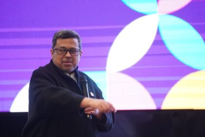 Ahmad Haikal Hasan discusses regional economic trends, noting the stability of the ringgit during festive peak demand.