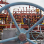 Indonesia’s energy council convenes to mitigate oil supply risks and fiscal pressure caused by escalating Middle East tensions and rising global fuel prices.