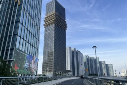 Vietnam is building 27 mega real estate projects worth $115B. Explore the impact of massive townships on market growth, pricing, and regional development in 2026.