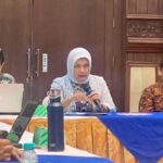 Deputy Rizki Handayani discusses new governance standards to strengthen Bali's tourism accommodation sector.
