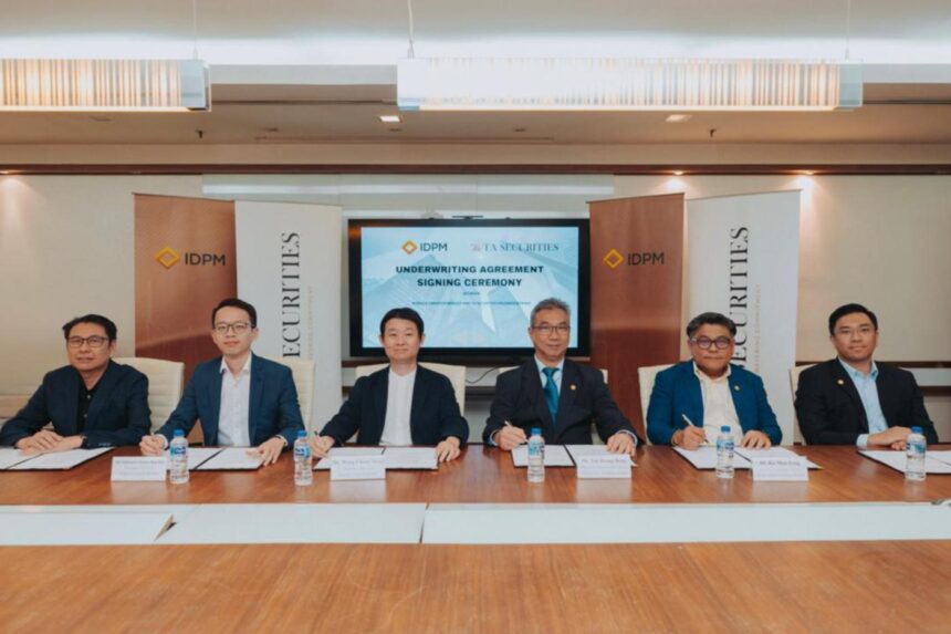 ASEAN leaders gather at a plenary summit to discuss strategic cooperation for the economic community